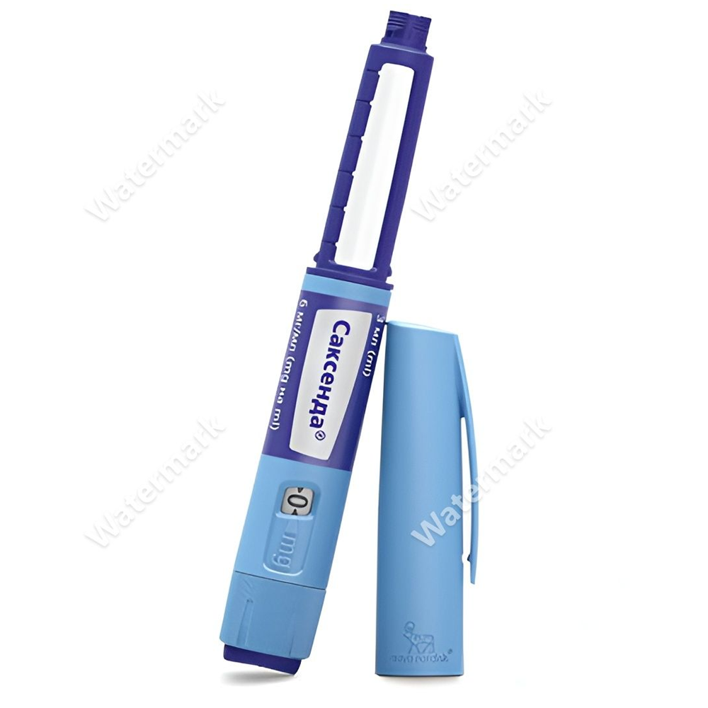 Шприц-ручка Саксенда без колпачка, демонстрирующая окошко селектора доз (0 мг) и место крепления иглы.