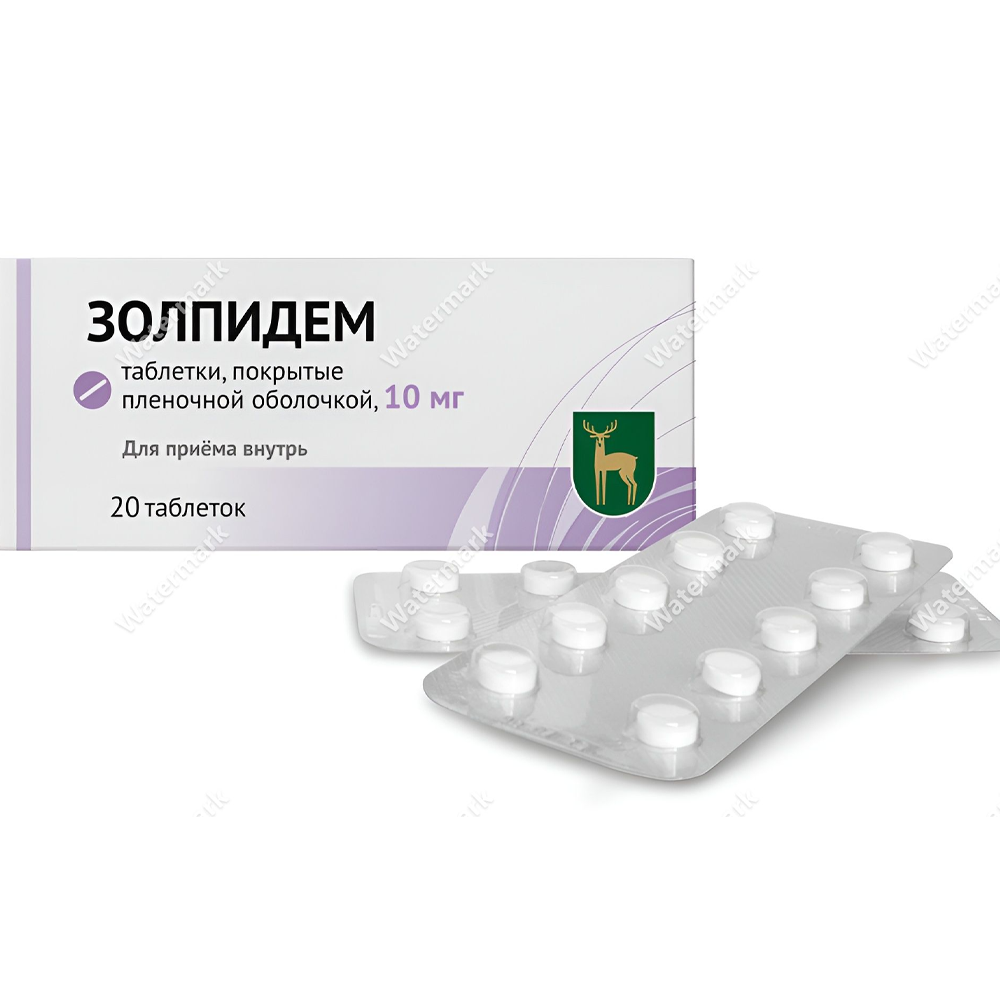 Упаковка российского дженерика Золпидем 10 мг с логотипом в виде оленя. Рядом с коробкой изображены два блистера с белыми круглыми таблетками